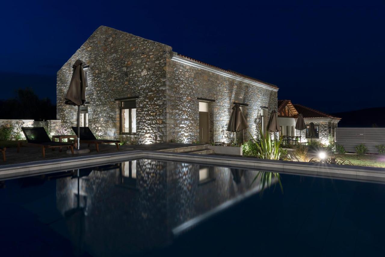 Lichnos Luxury Suites Sourpi Exterior photo